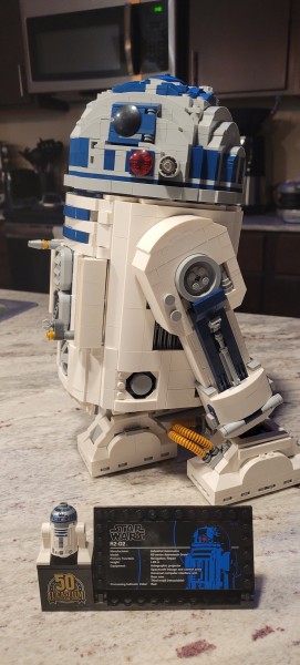 R2-D2